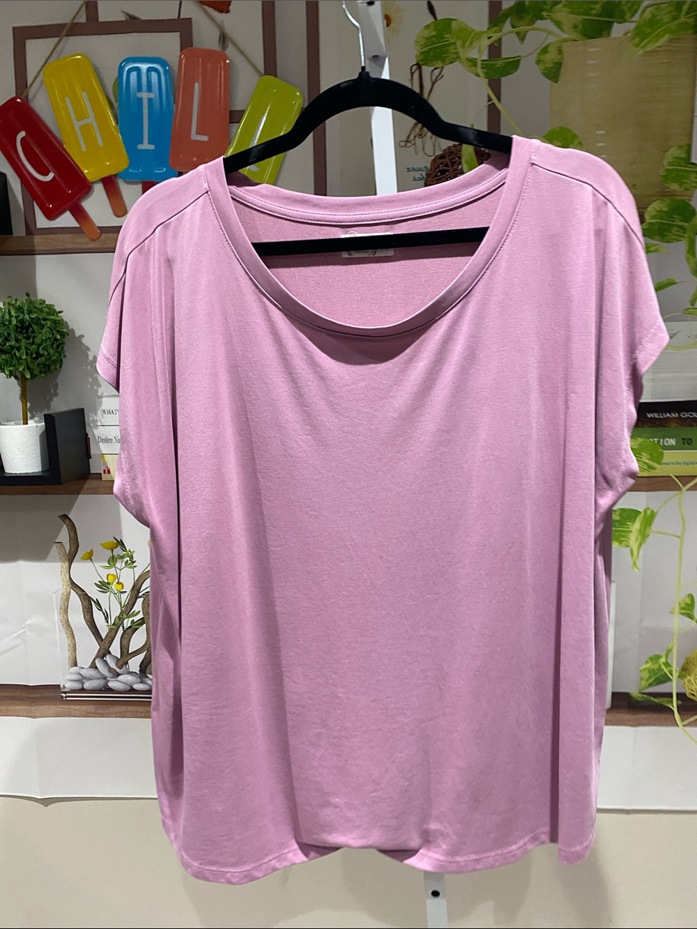 Maurices Women's Scoop Neck Short Sleeve Top - Dusty Pink size 1 X. Ptp is 26